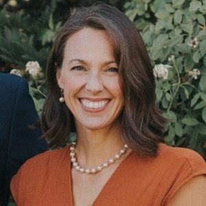 Meet your Posher, Alisa